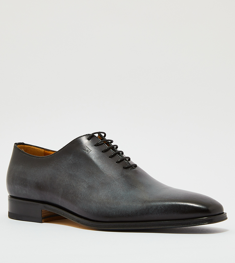 Whole cut shop oxford dress shoes