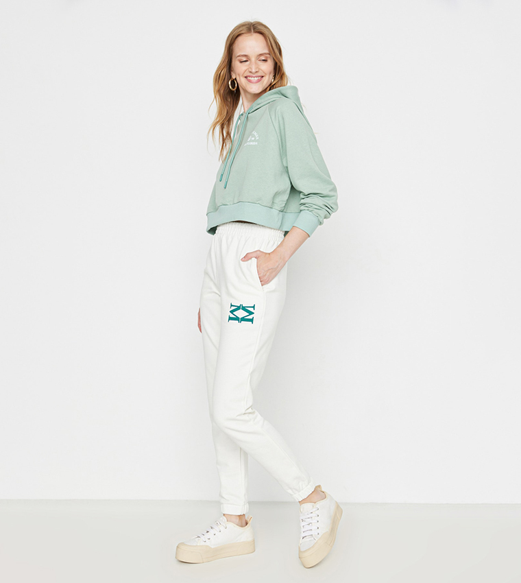 Basic sales white joggers