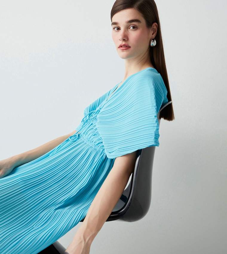 Buy Ipekyol Solid Pleated Midi Dress In Blue 6thStreet Qatar