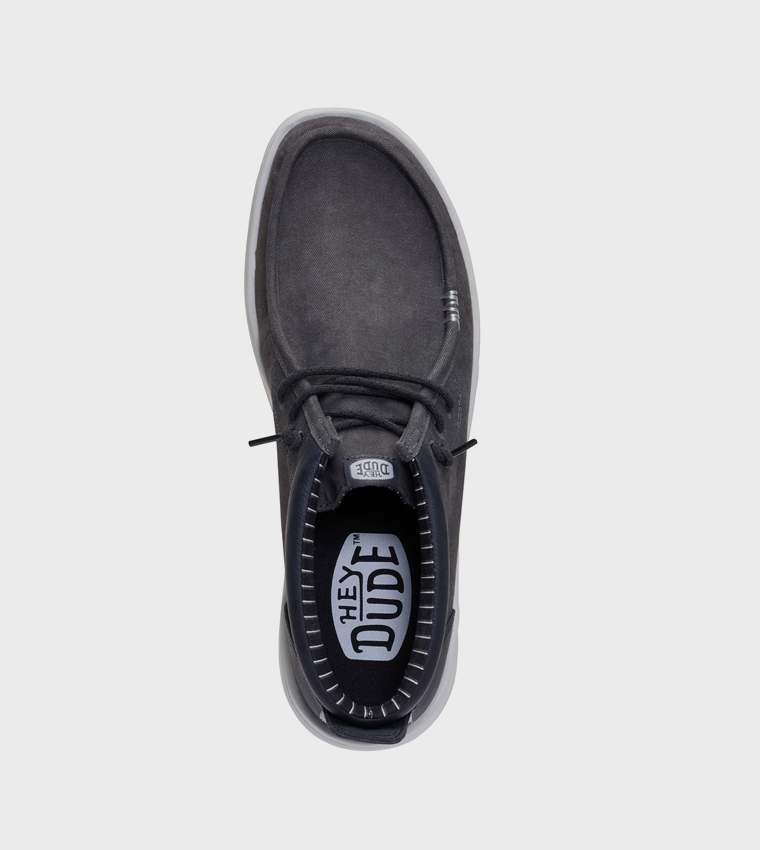 WALLY Classic Mid Top Slip-On Shoes