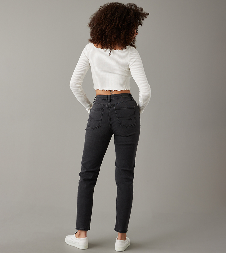 Washed Mom Fit Jeans