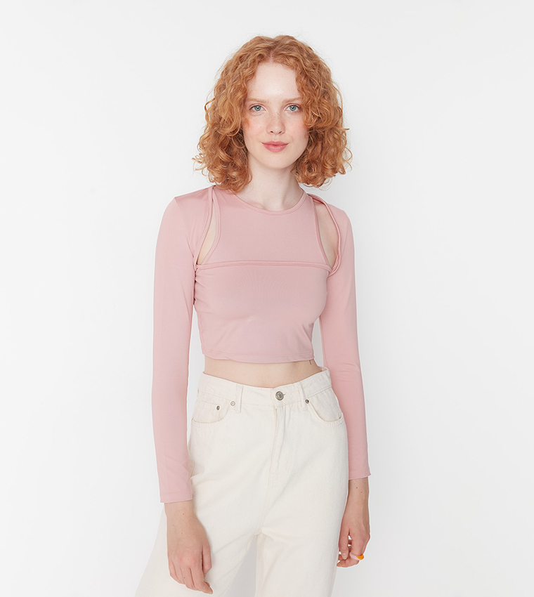 توب قصير منسوج 