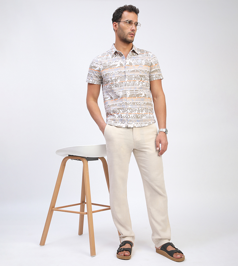 Mid Rise Linen Straight Fit Pants