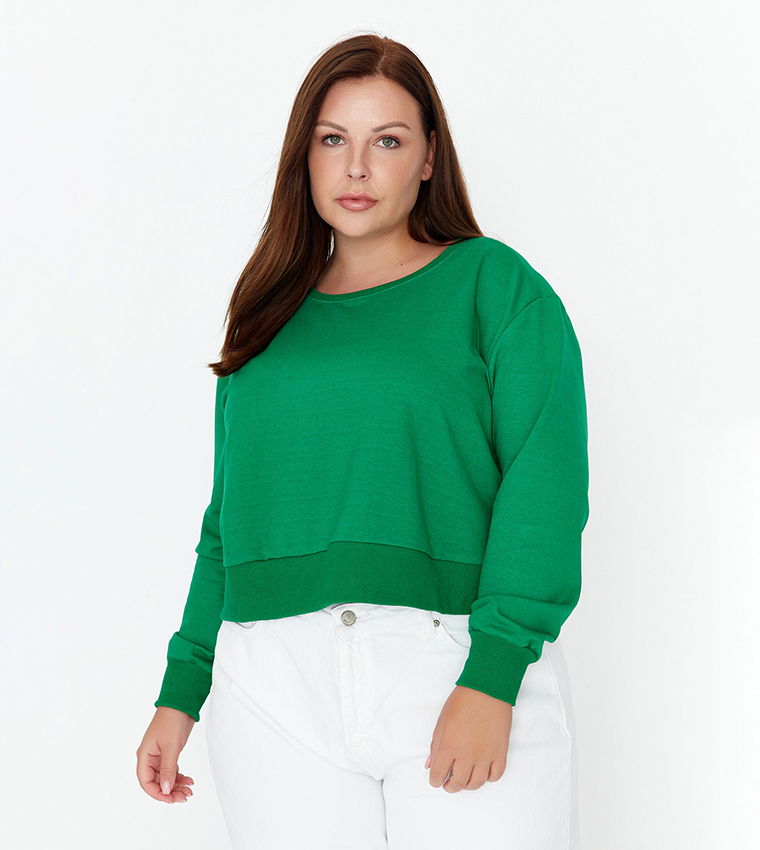 Buy Trendyol Crew Neck Basic Short Knitted Thin Sweatshirt In Green |  6thStreet Bahrain