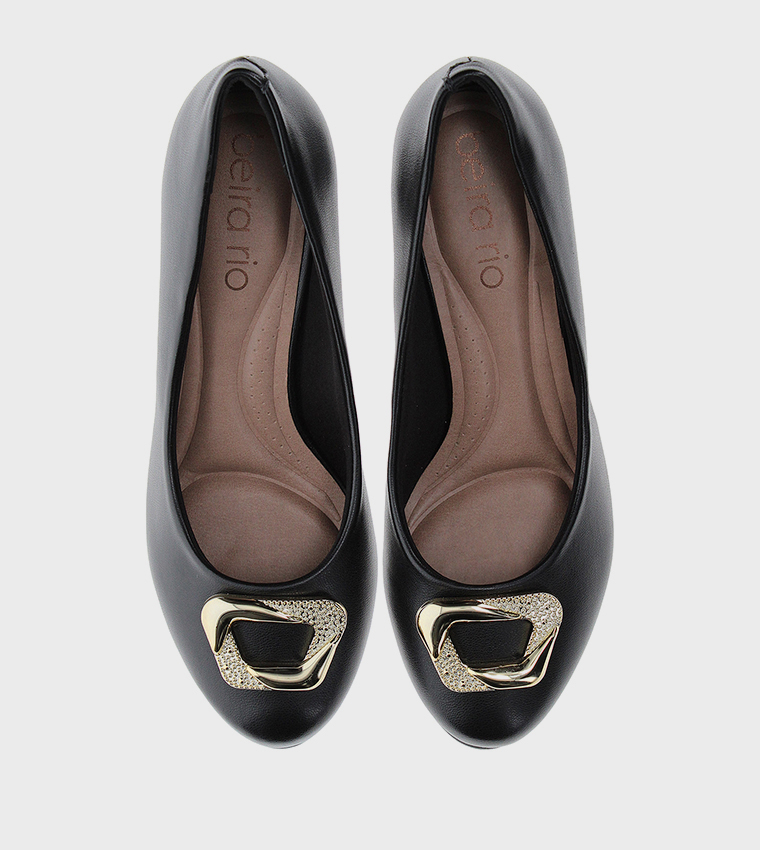 COVE Embellished Pumps