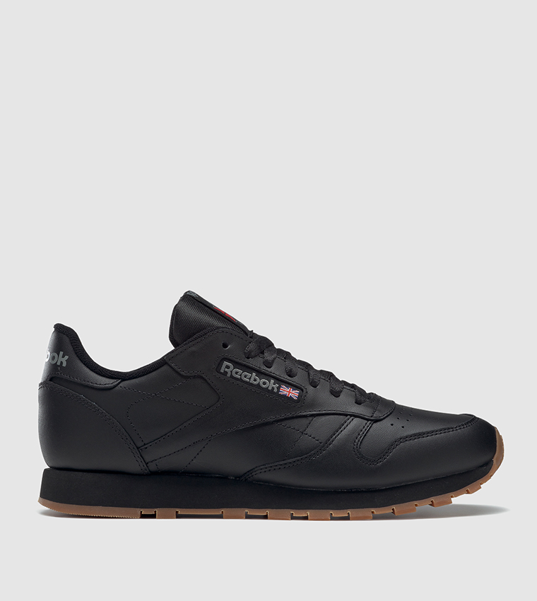 Buy Reebok Classic Leather Shoes Black In Black 6thStreet Bahrain