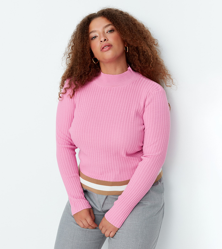 Buy Trendyol Stand Up Collar Thin Knitwear Sweater In Pink | 6thStreet Qatar