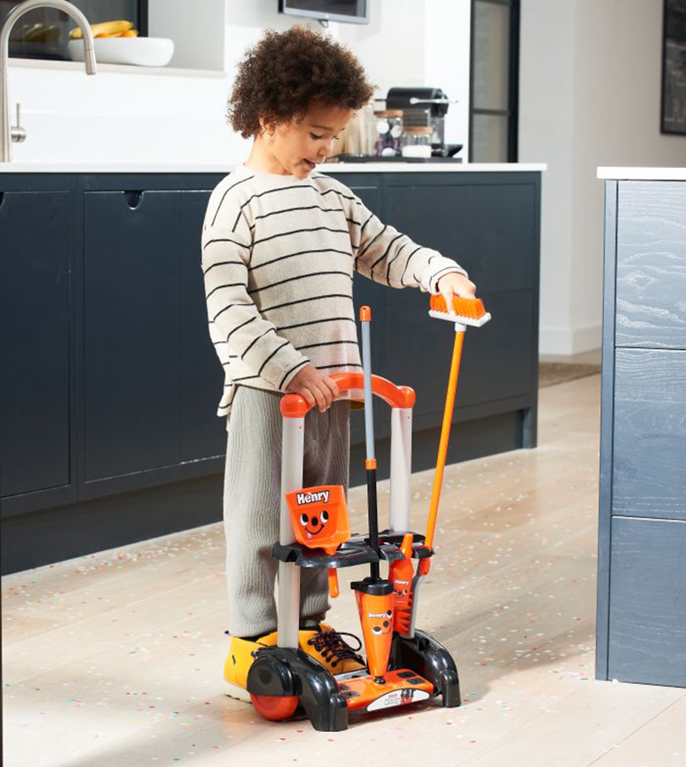 Henry Cleaning Trolley Toy Set - Red (3+)