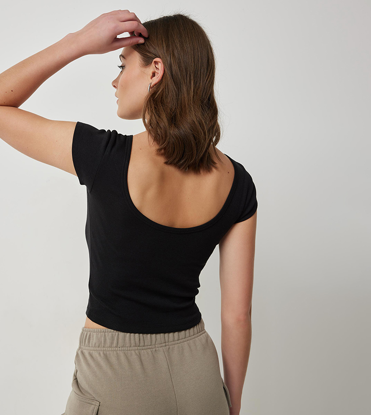 Ribbed Short Sleeves Crop Top