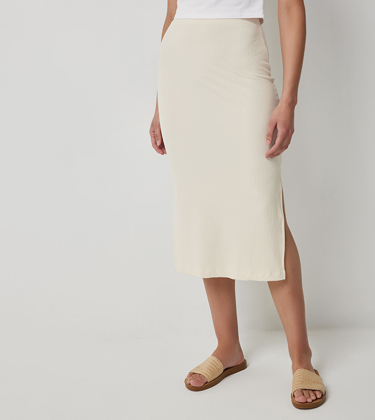 Ribbed Midi Skirt with Slit