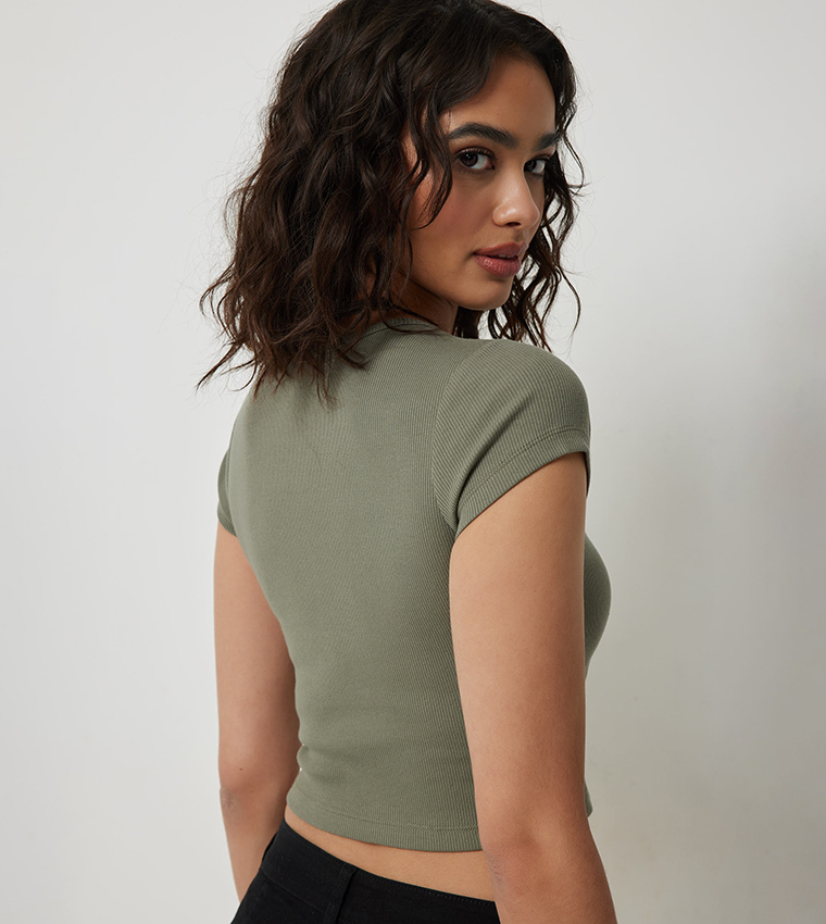 Ribbed V-Neck Short Sleeves Top