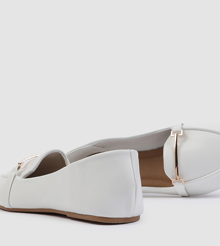Pointed Toe Slip-On Loafers