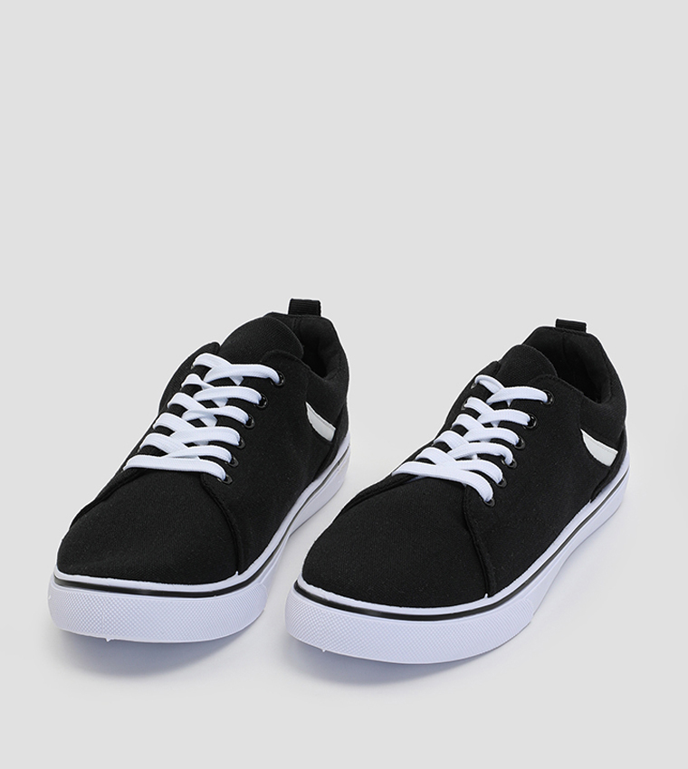 Skateboard Lace-Up Canvas Shoes