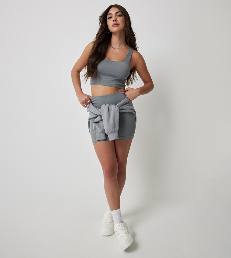 Ribbed Scoop Neck Crop Top