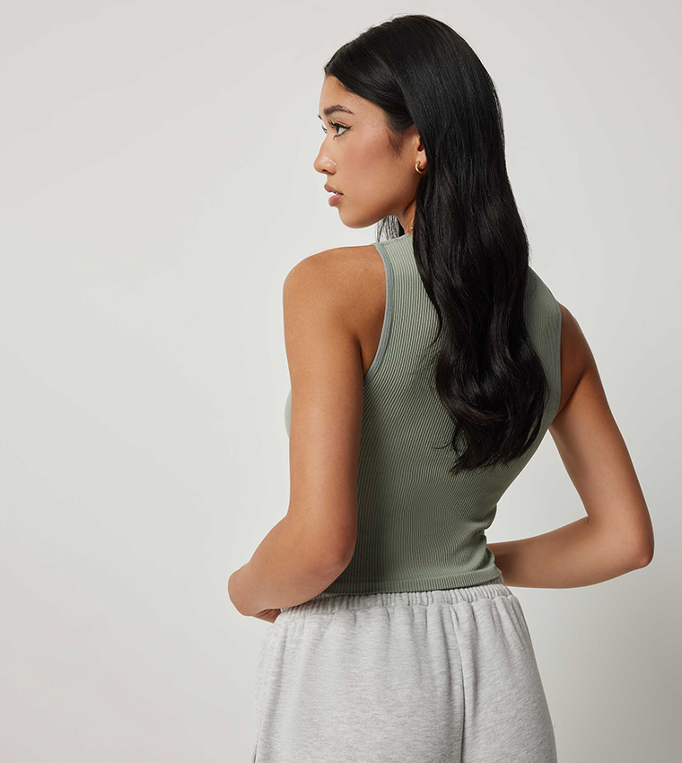 Ribbed Cropped Tank Top