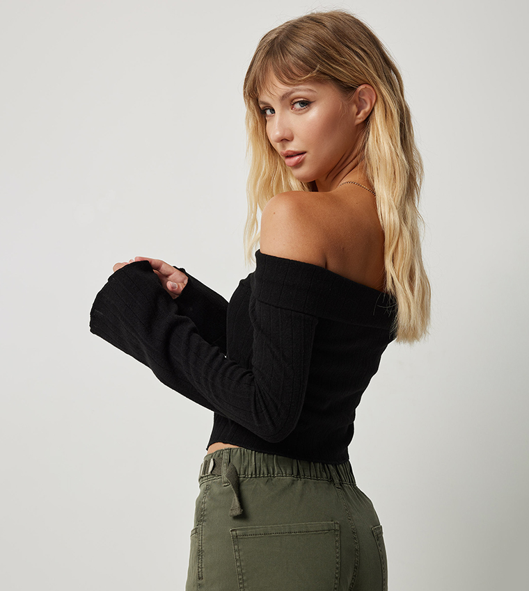 Solid Off Shoulder Crop Top with Slit