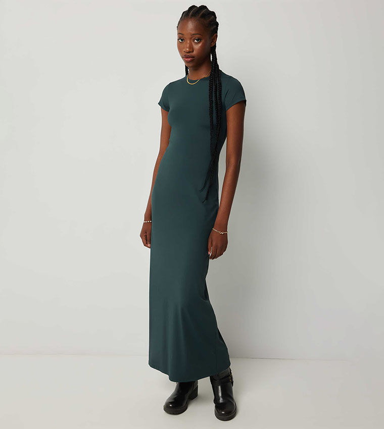 Solid Short Sleeves Maxi Dress