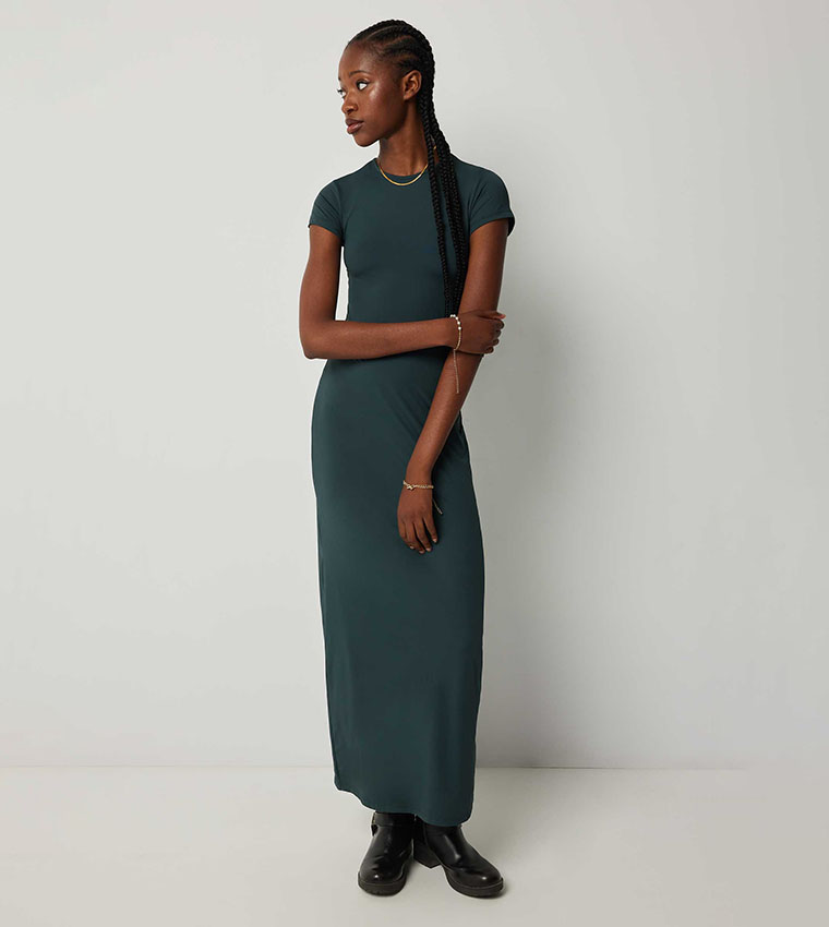 Solid Short Sleeves Maxi Dress