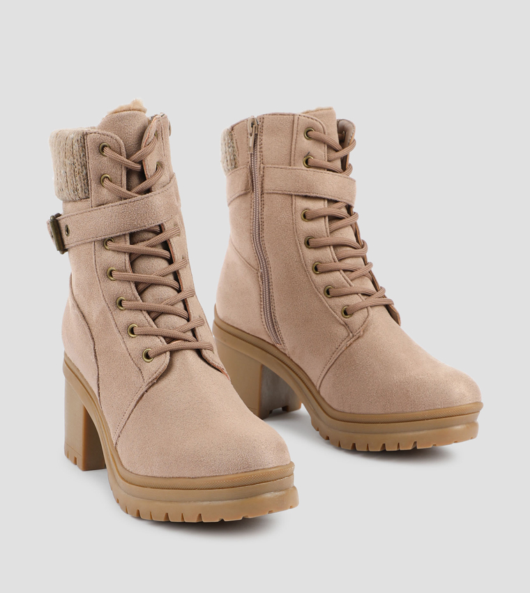 Lace Up Block Heel Winter Boots