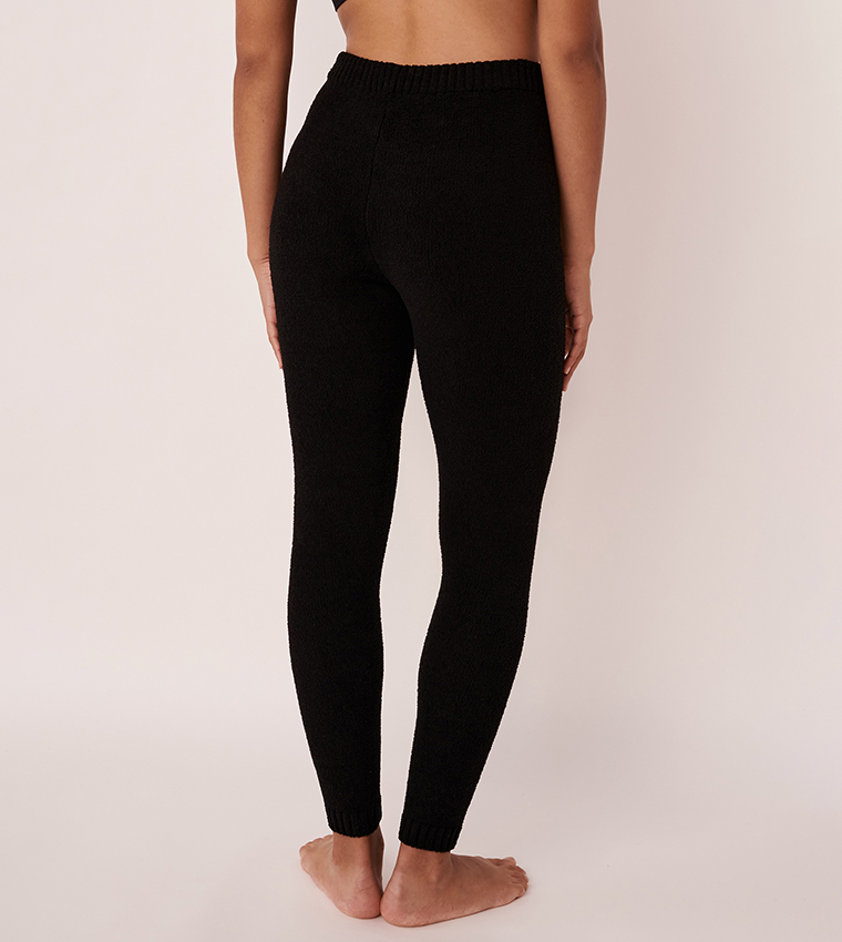 Buy La Vie En Rose Chenille Mid Rise Leggings In Black 6thStreet UAE