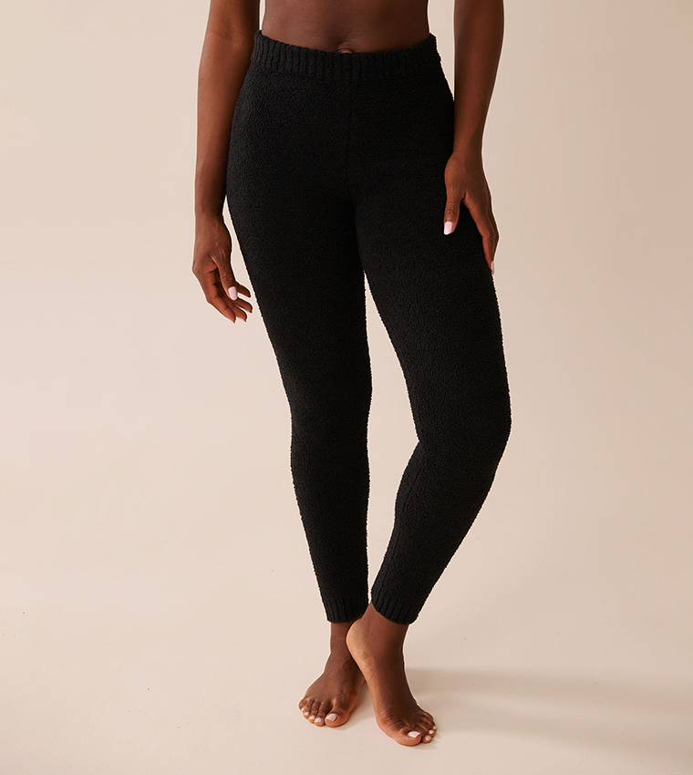 Buy La Vie En Rose Chenille Pajama Leggings In Black 6thStreet Qatar