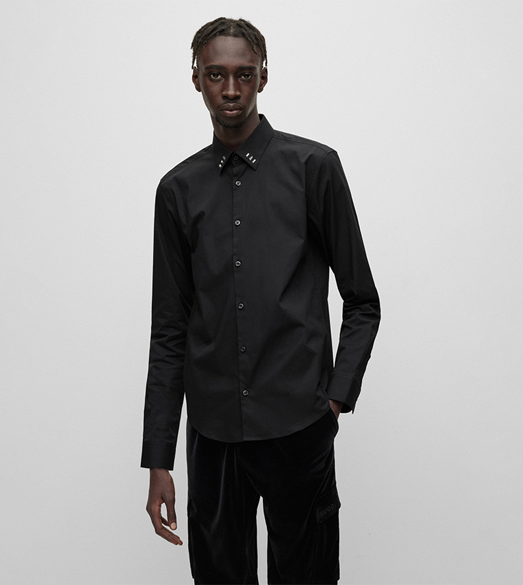 Slim-Fit Shirt with Collar Rivets