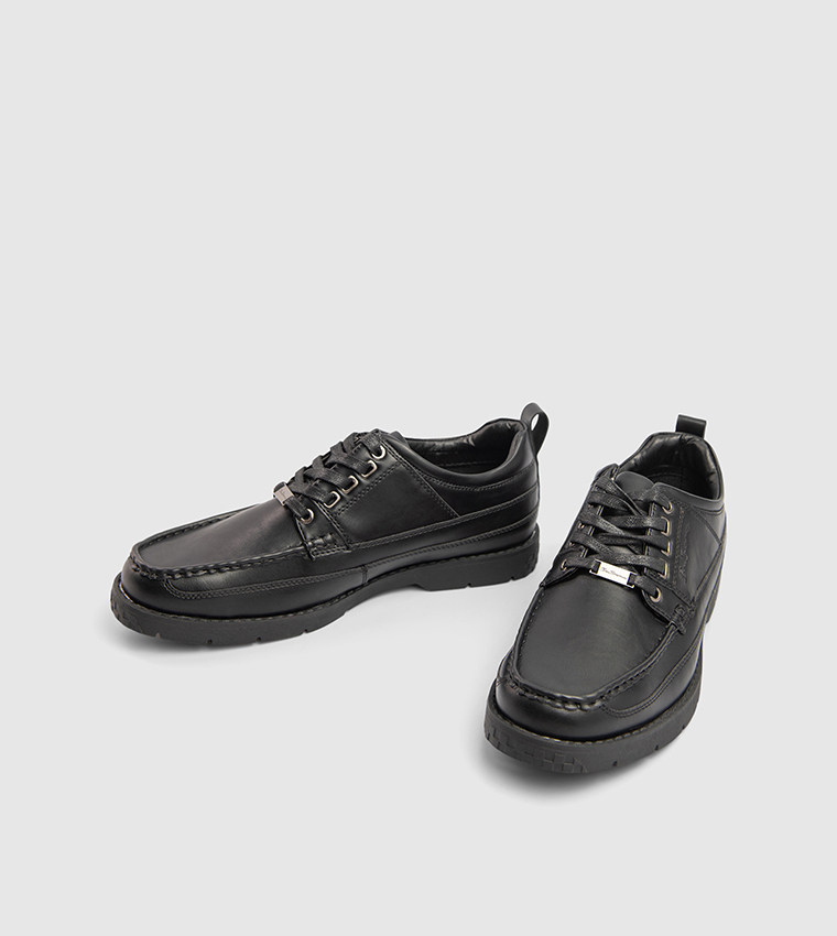 STRUM PU Lace-Up Shoes