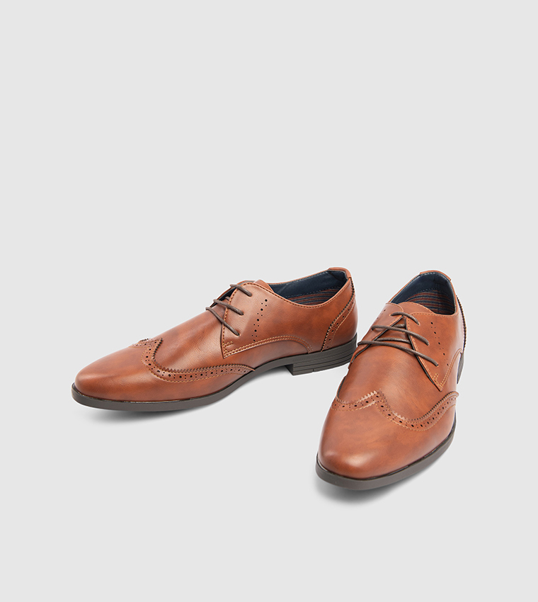CLIVE Solid Lace-Up Shoes