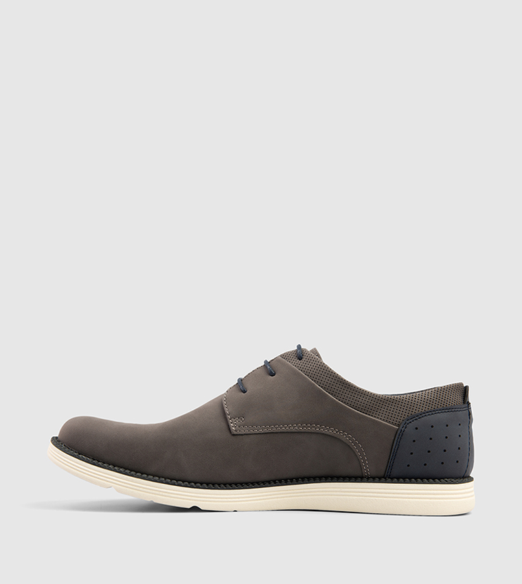 HAVANA Solid Lace-Up Shoes