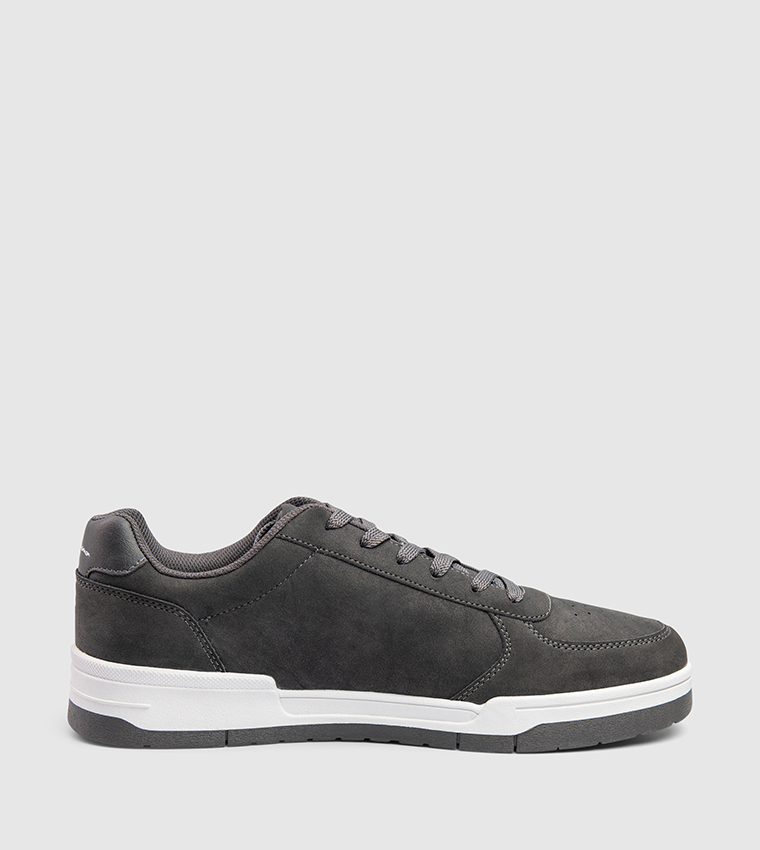CURVE Lace-Up Sneakers