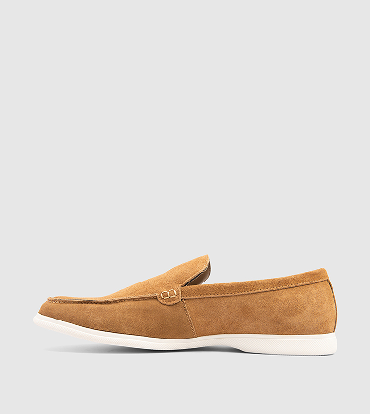 AMARILLO Solid Suede Loafers