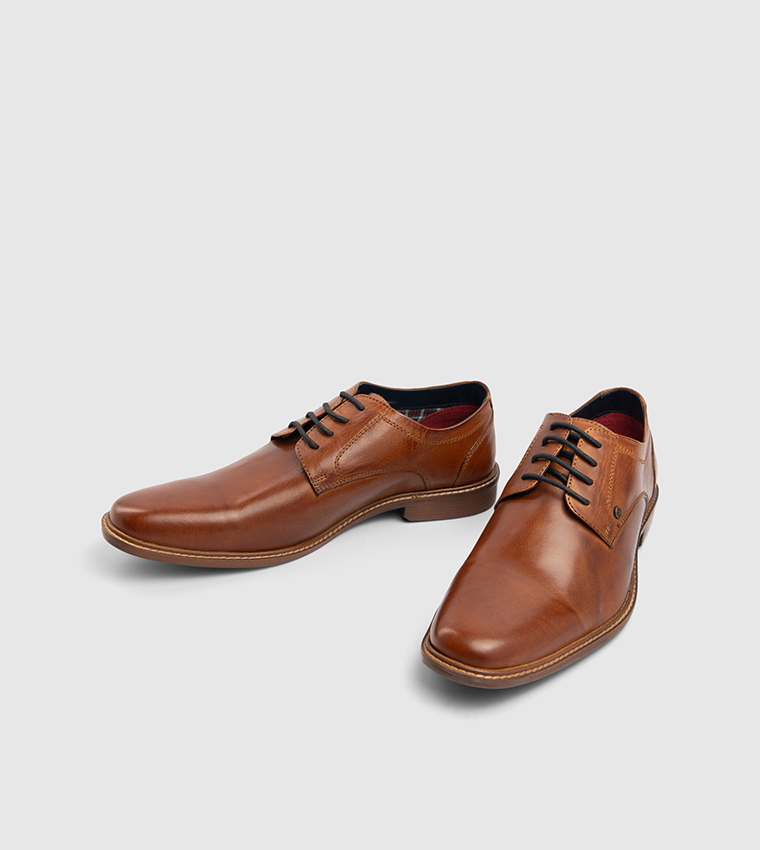 PETHICK Cow Leather Derby Shoes