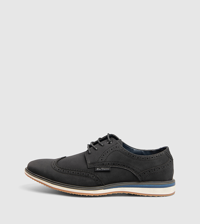 MEXICO Solid Lace-Up Shoes