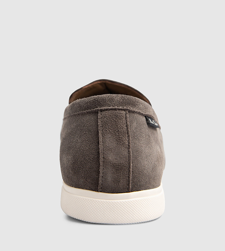 AMARILLO Solid Suede Loafers