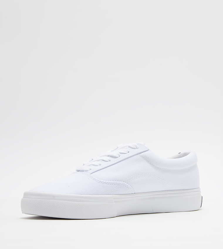 GRIPSHOT BL Logo Printed Lace-Up Sneakers