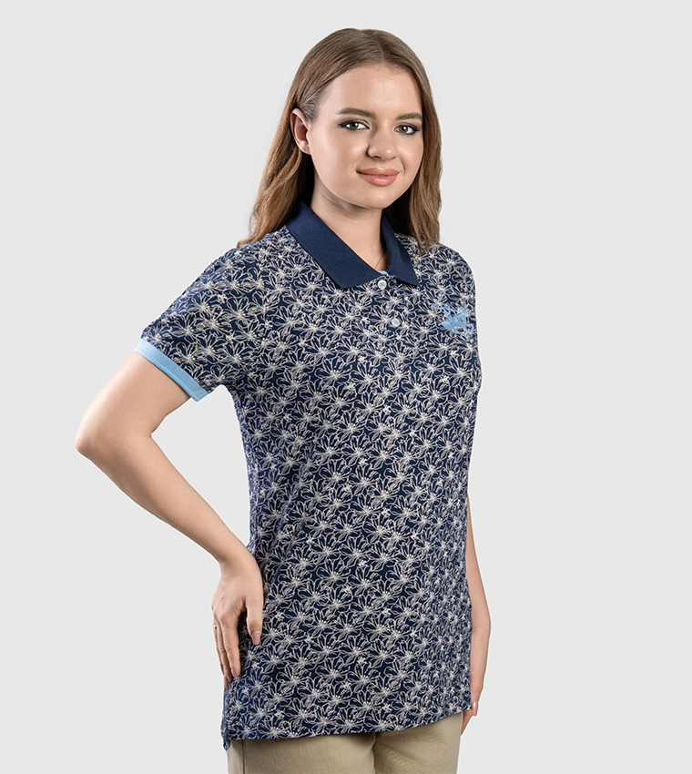 تيشيرت بولو بأكمام قصيرة وطبعة 