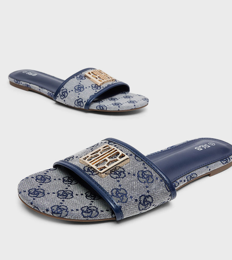Patterned Flat Sandals