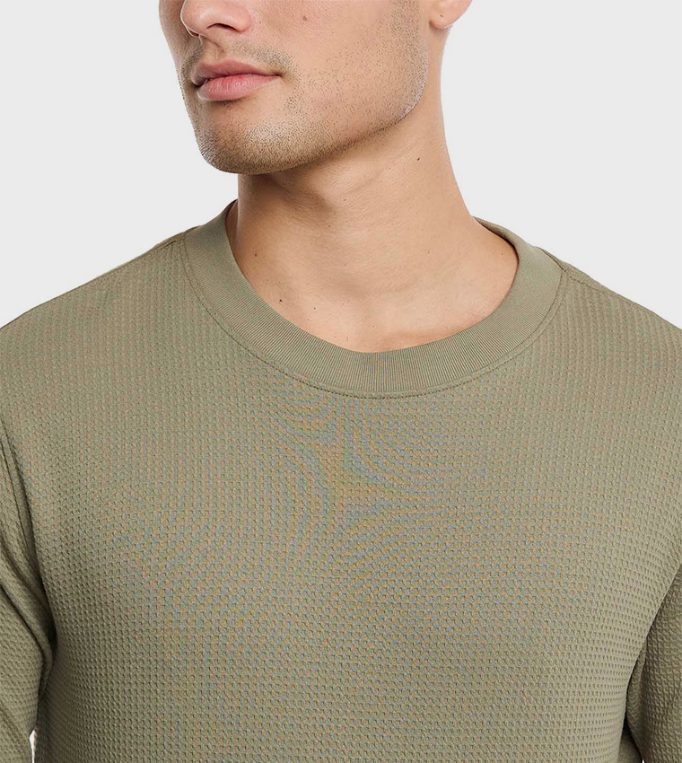 Solid T-Shirt with Crew Neck and Long Sleeves