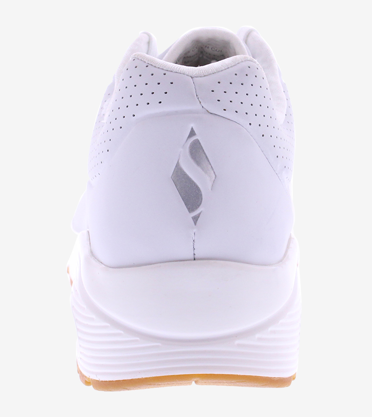 Uno Athletic Shoes - White