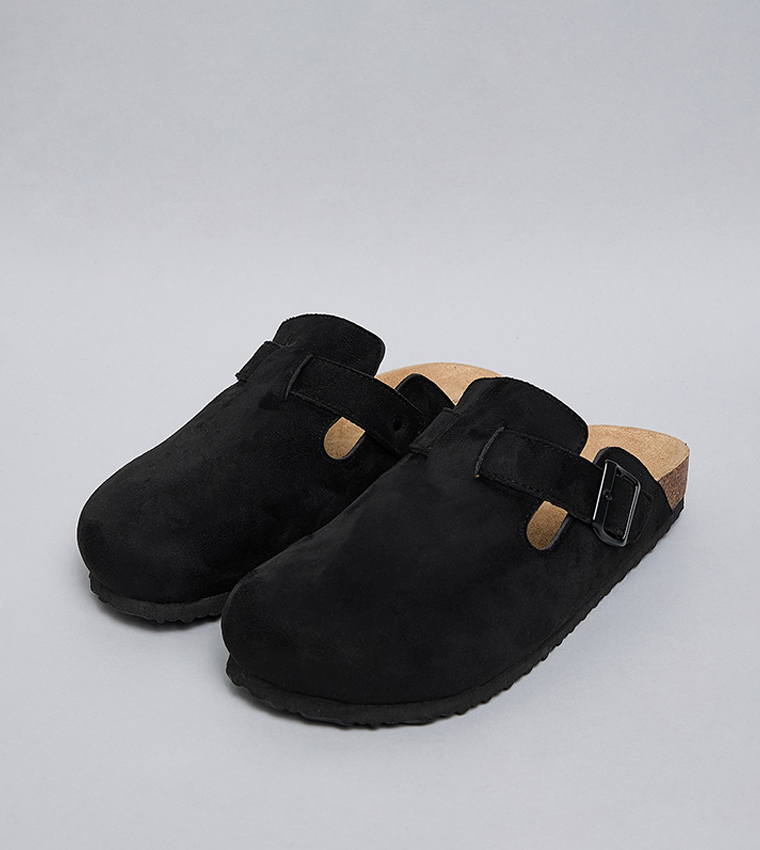 Textured Clogs