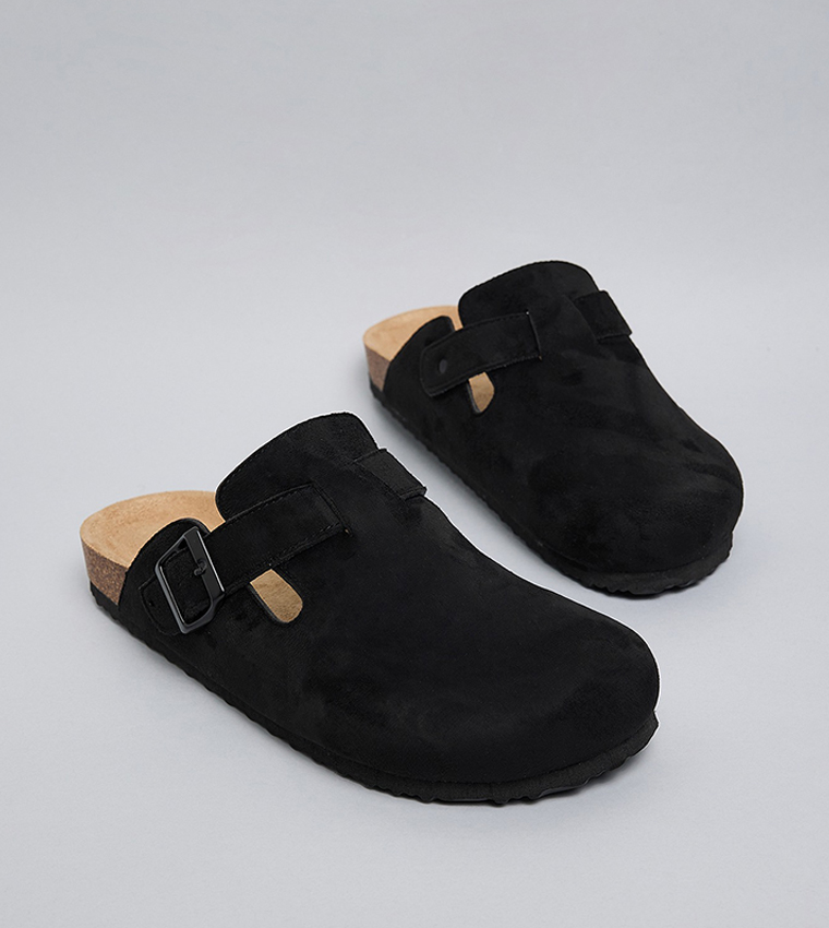Textured Clogs