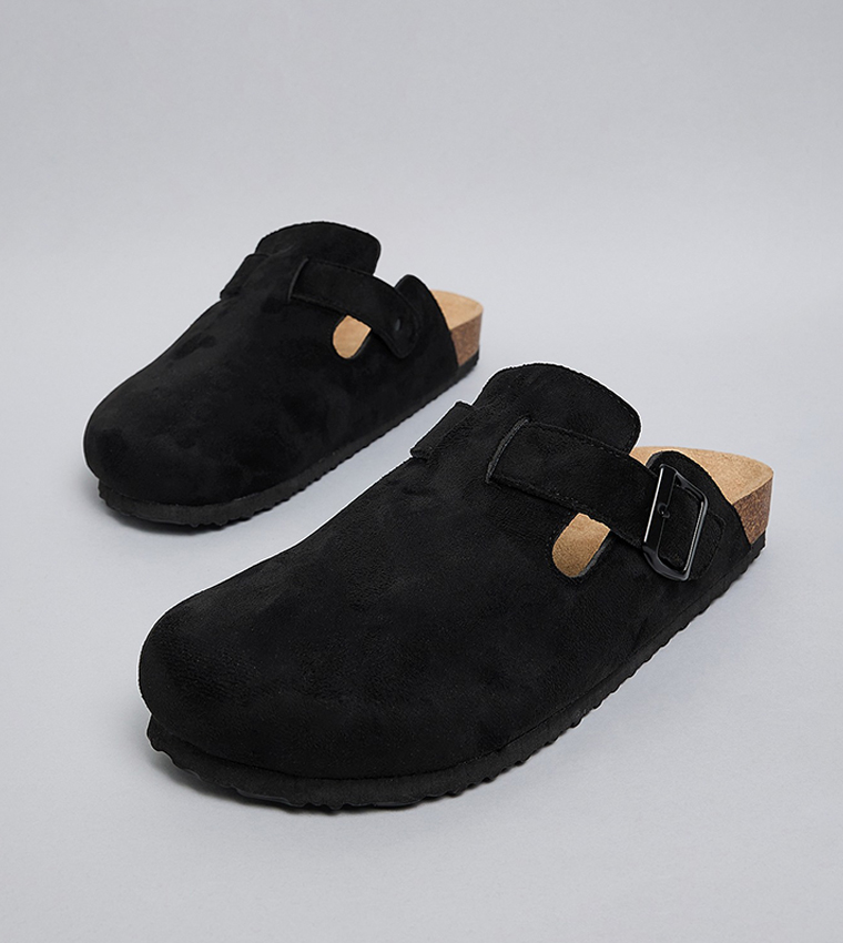 Textured Clogs