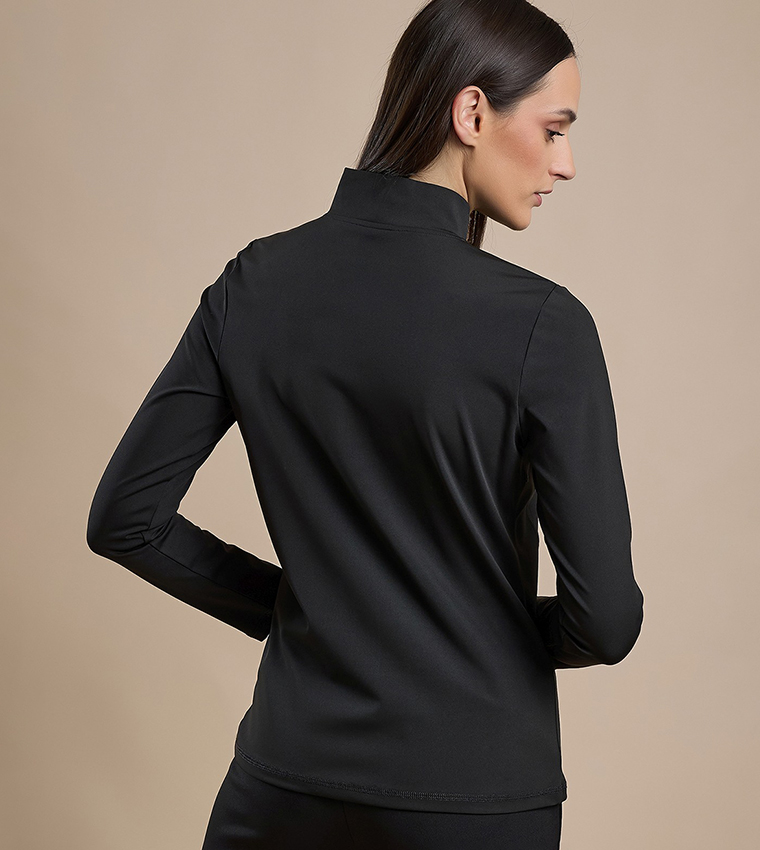 Solid Active Jacket with Zipper Closure