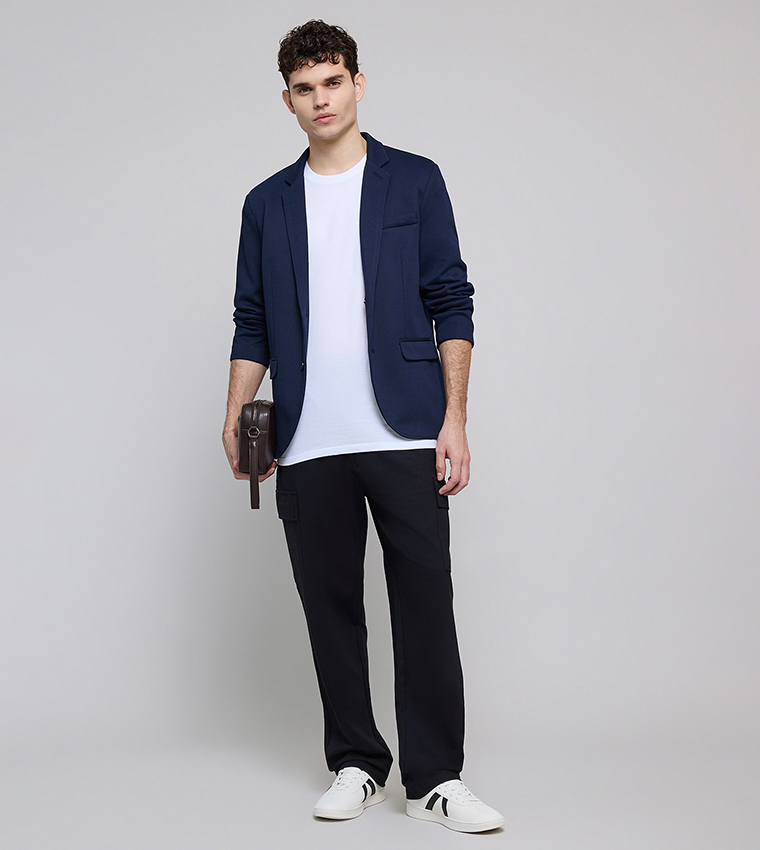 Solid Single Breasted Blazer with Button Closure