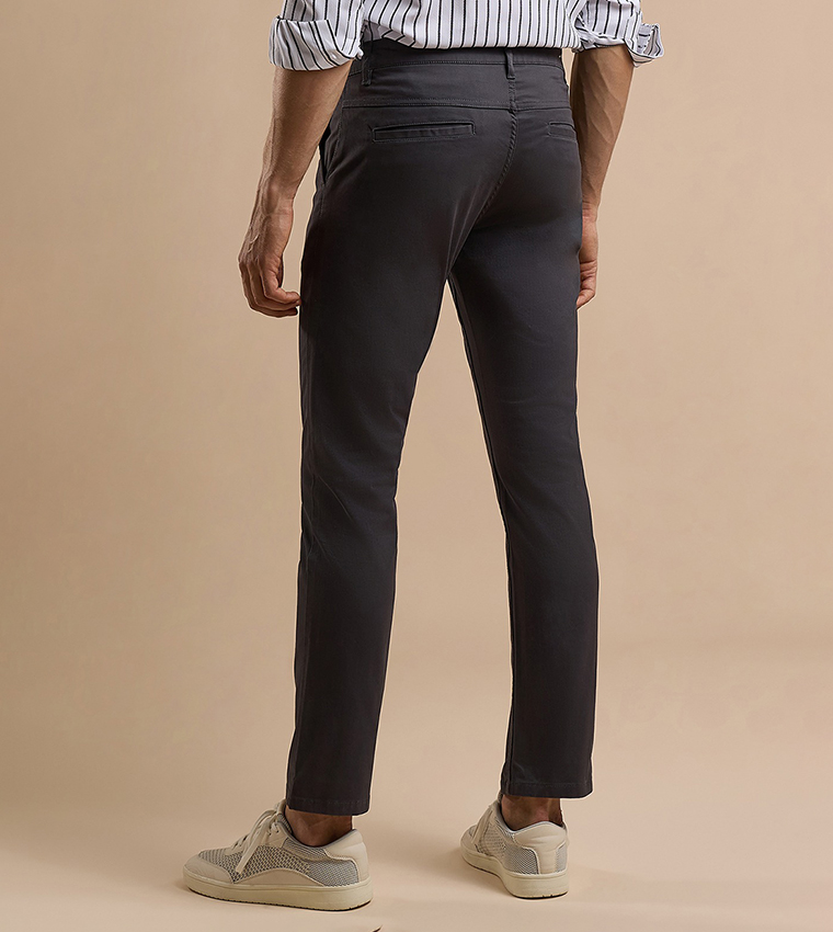 Solid Chinos with Button Closure