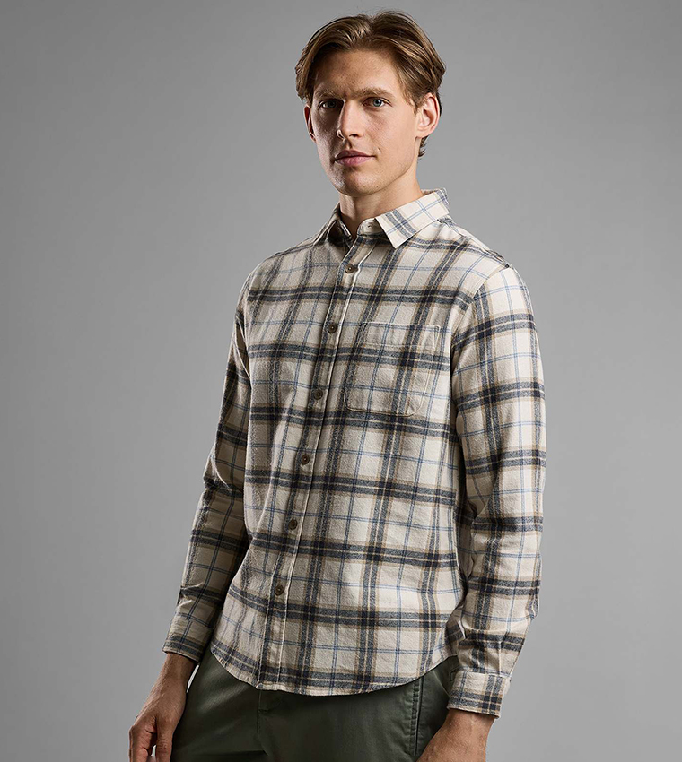 Plaid Shirt with Classic Collar and Long Sleeves
