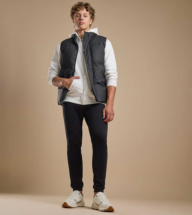 Solid Hooded Jacket with Zipper Closure