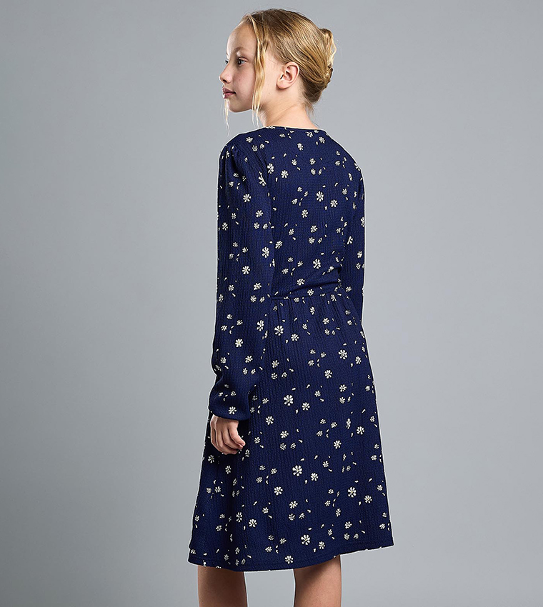 Printed Flared Dress with Crew Neck and Long Sleeves