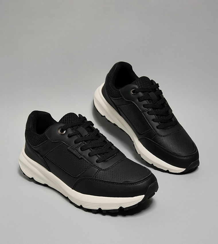 Color Block Lace Up Sneakers
