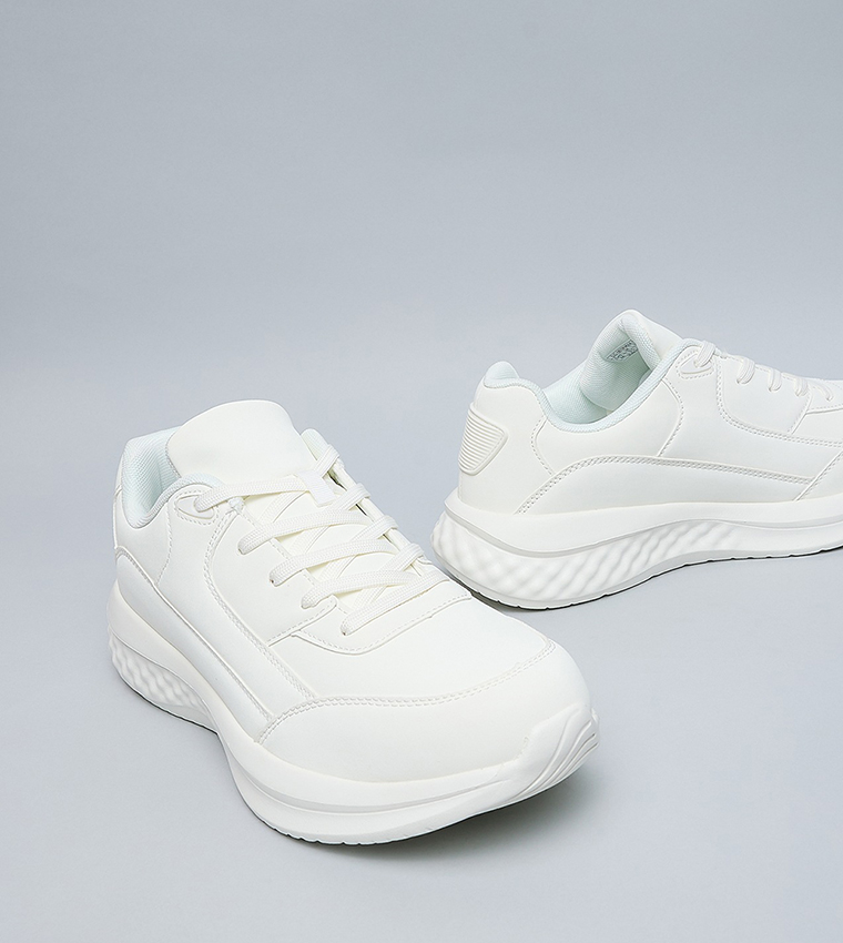 Solid Lace Up Sports Shoes
